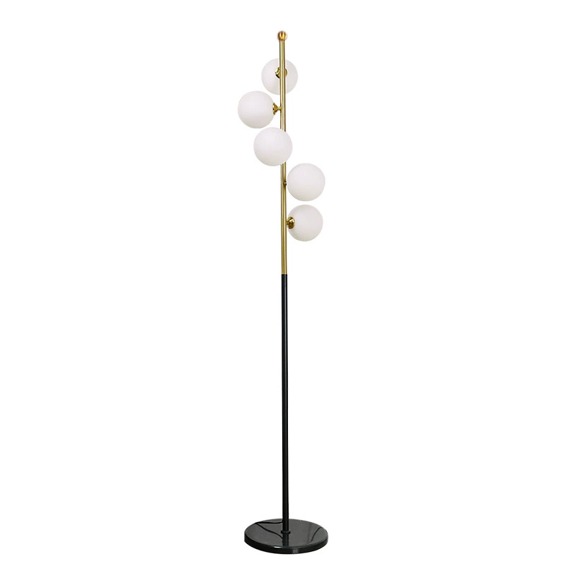 Lampadaire nordique créatif